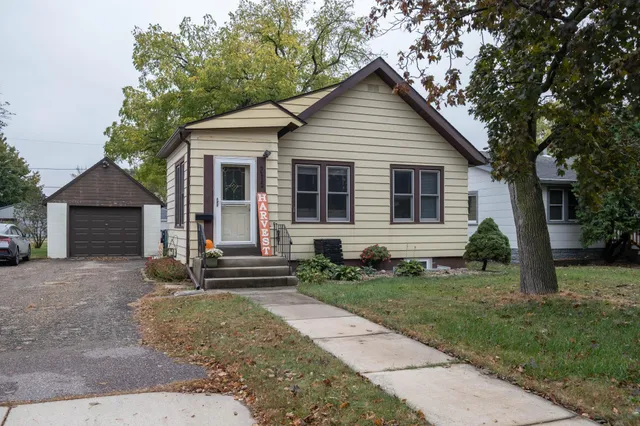 $198,000 | 215 Belle Avenue, Mankato, MN 56001