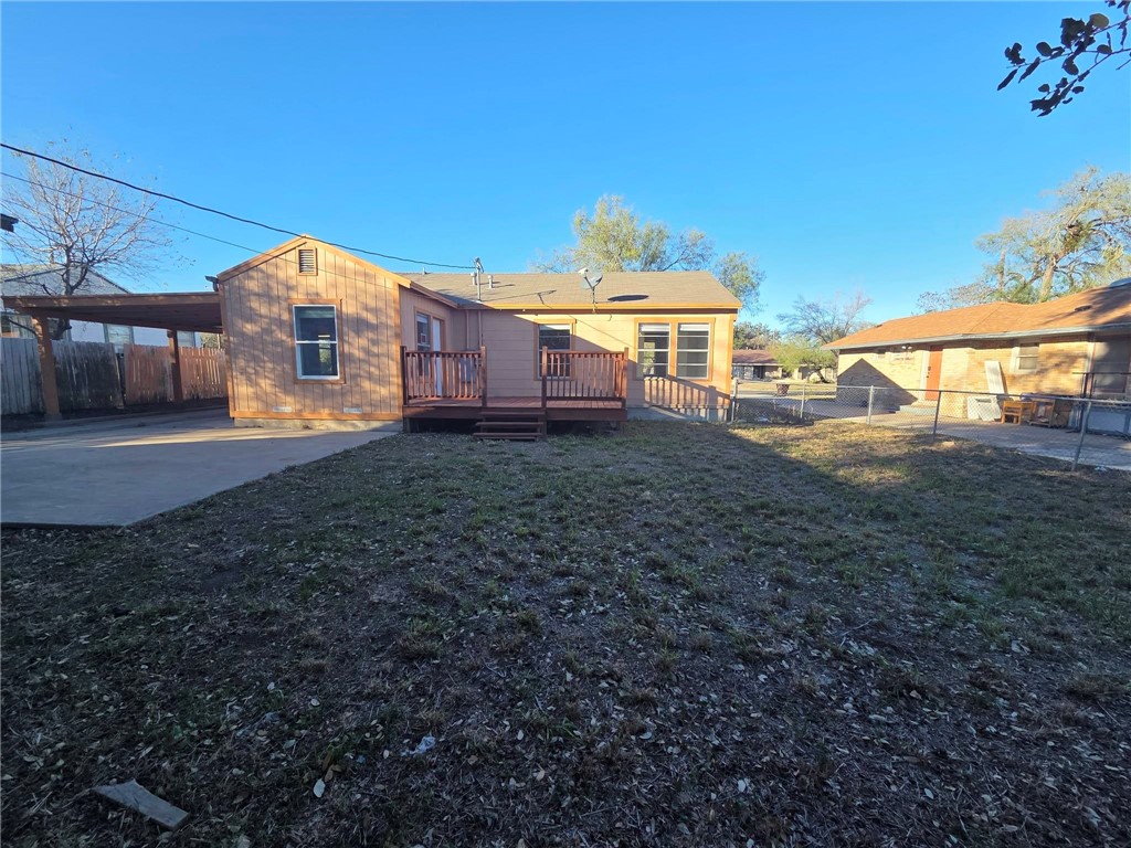 709 East Caesar Avenue Kingsville, TX 78363 - Photo 10 of 15