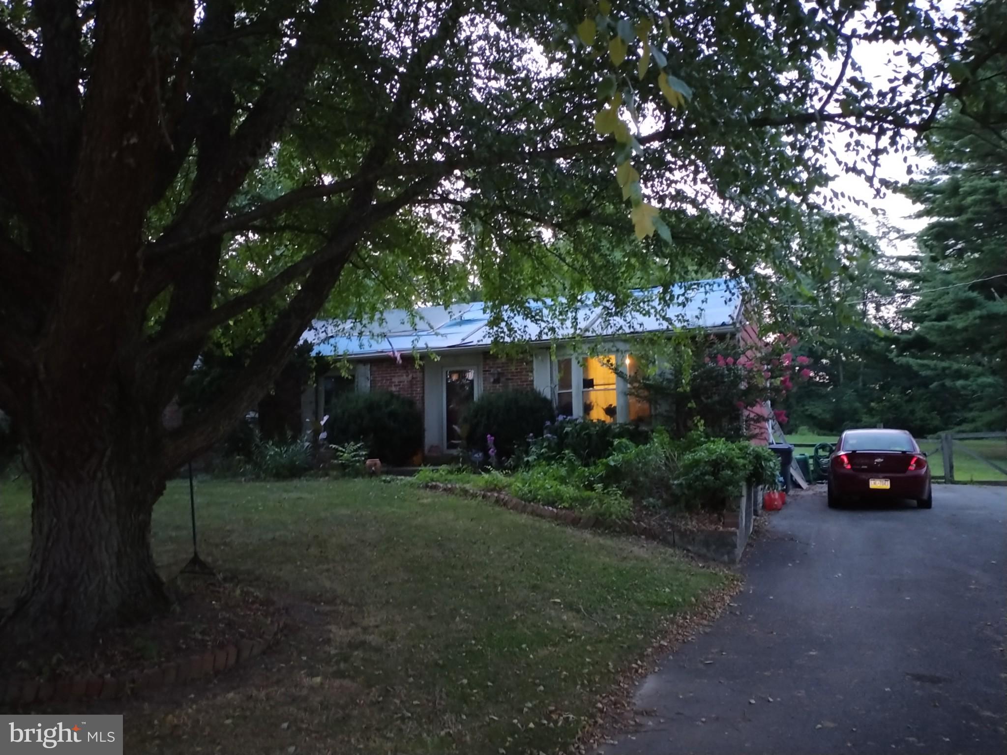 417 Buck Toe Road Avondale, PA 19311 - Photo 1 of 6 Gallery Image 1