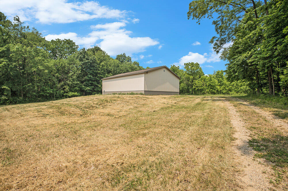 30120 Shaw Road Lawton, MI 49065 - Photo 13 of 19 006_converted_1