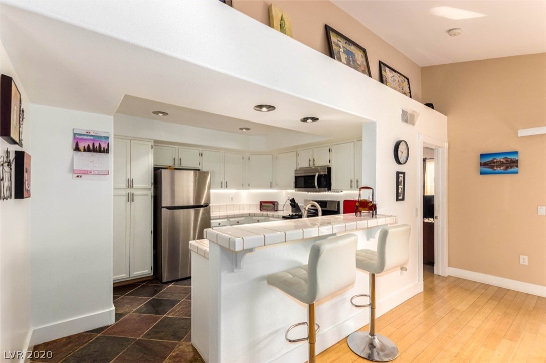 7950 West Flamingo Road, Unit 2082 Las Vegas, NV 89147 - Photo 11 of 25