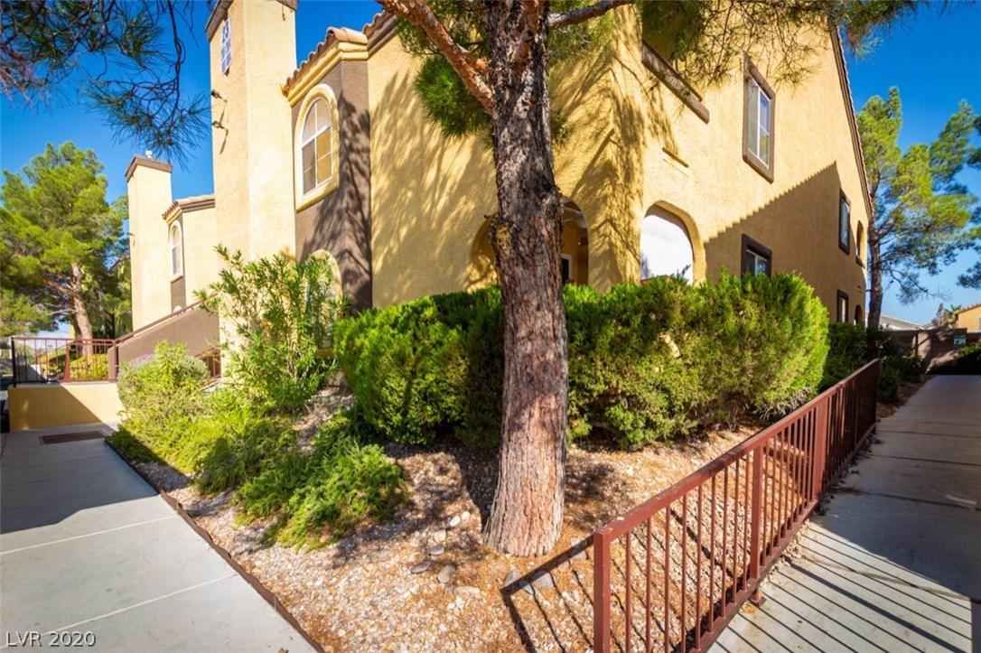 7950 West Flamingo Road, Unit 2082 Las Vegas, NV 89147 - Photo 4 of 25