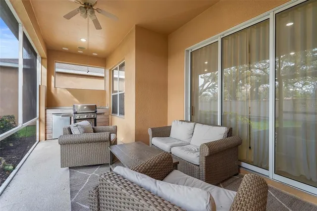 $695,000 | 3628 Summerwind Circle, Bradenton, FL 34209