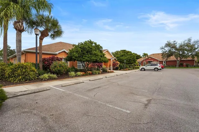 $695,000 | 3628 Summerwind Circle, Bradenton, FL 34209