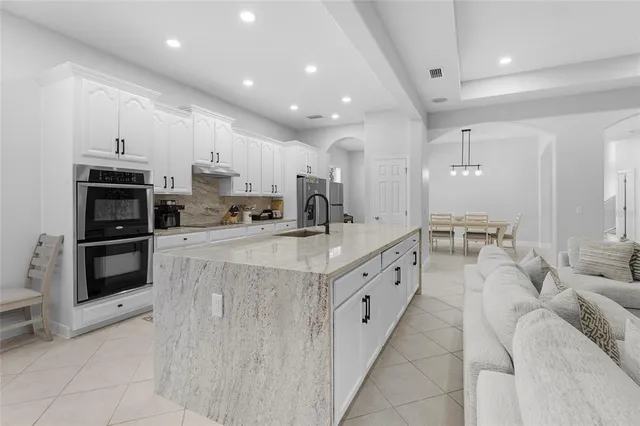 $695,000 | 3628 Summerwind Circle, Bradenton, FL 34209