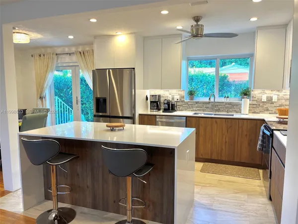 $8,400 | 411 Alesio Avenue, Coral Gables, FL 33134