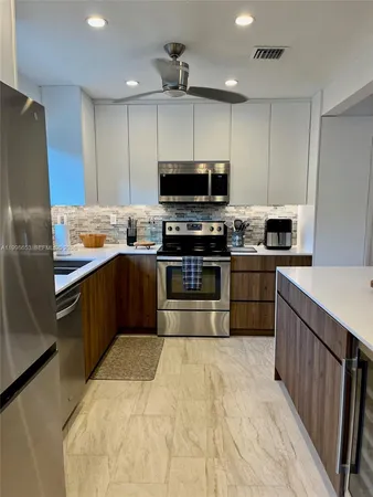 $8,400 | 411 Alesio Avenue, Coral Gables, FL 33134