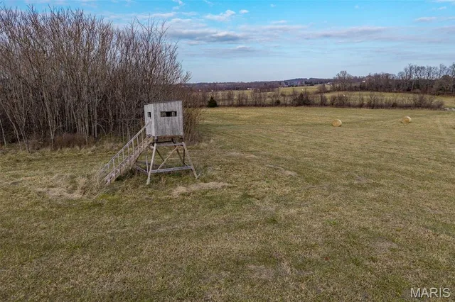 $825,000 | Tbd Pine Tree Drive, Lebanon, MO 65536