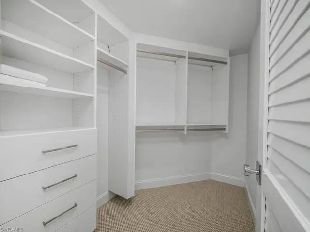 $5,250,000 | 4021 Gulf Shore Boulevard North, Unit 403, Naples, FL 34103