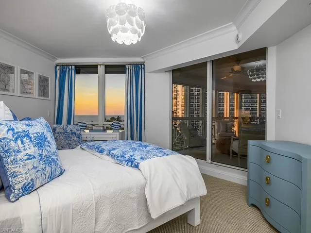 $5,250,000 | 4021 Gulf Shore Boulevard North, Unit 403, Naples, FL 34103