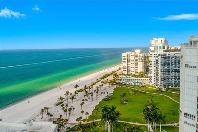 $5,250,000 | 4021 Gulf Shore Boulevard North, Unit 403, Naples, FL 34103