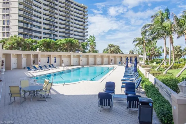 $5,250,000 | 4021 Gulf Shore Boulevard North, Unit 403, Naples, FL 34103