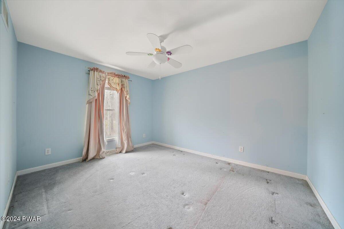 121 Caribou Road Dingmans Ferry, PA 18328 - Photo 28 of 38 3rd Bedroom