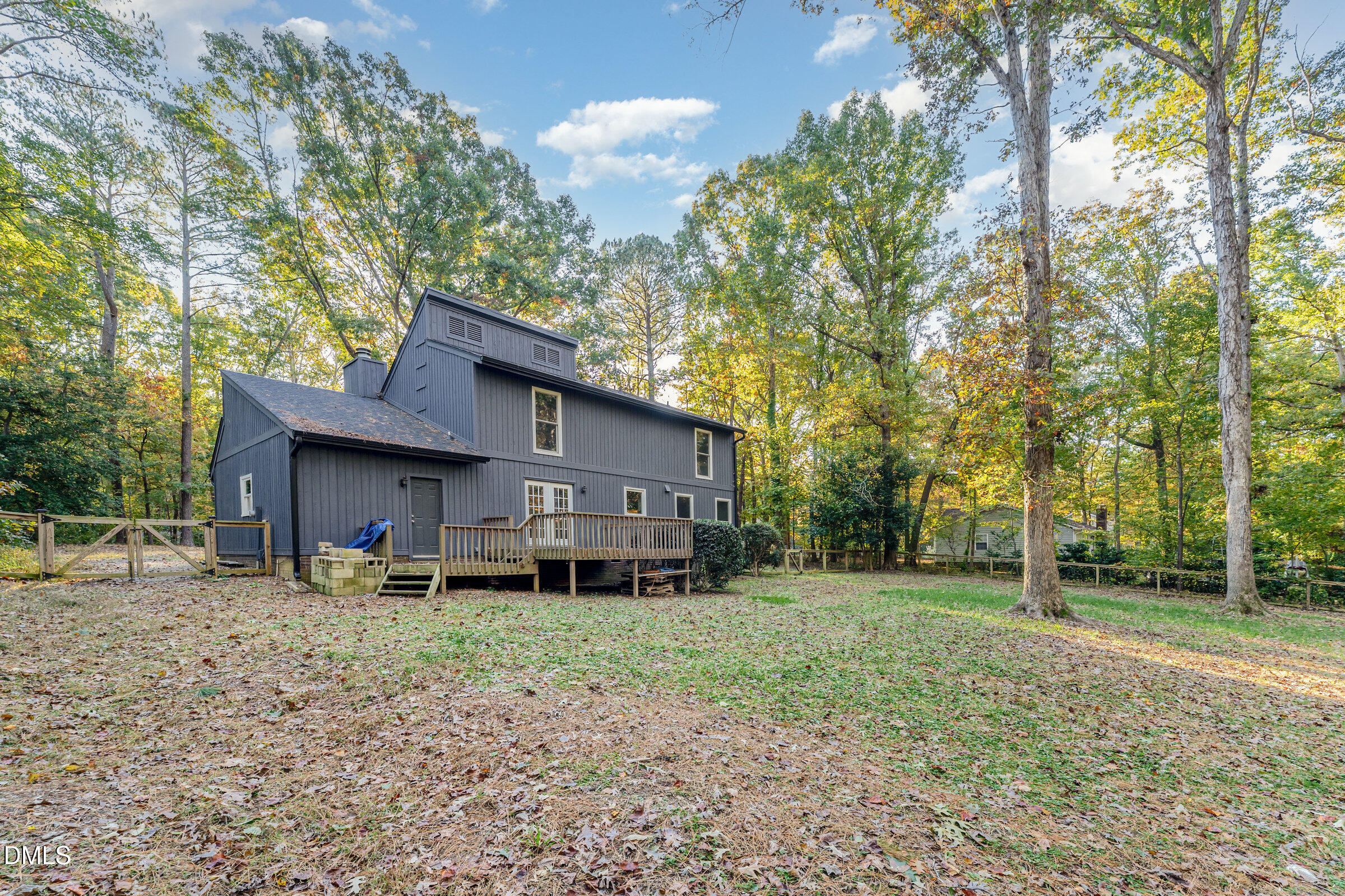 4425 Surry Ridge Circle Apex, NC 27539 - Photo 32 of 38 033_dsc07595-edit_14