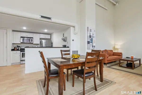 $450,000 | 124 Court Street, Unit 5, New Haven, CT 06511