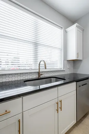 $2,400 | 1420 Stockyard Place, Chattanooga, TN 37408