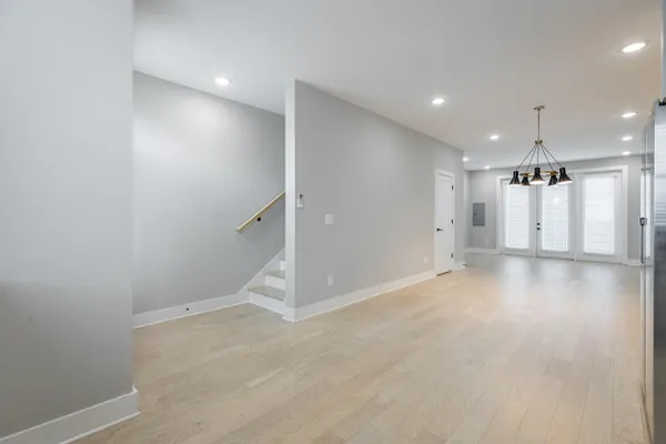 $2,400 | 1420 Stockyard Place, Chattanooga, TN 37408