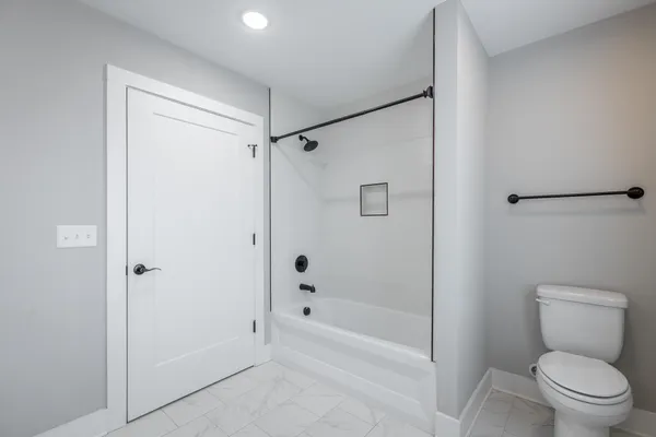 $2,400 | 1420 Stockyard Place, Chattanooga, TN 37408