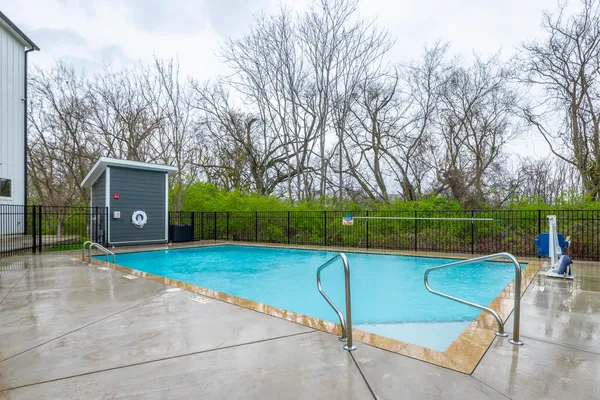 $2,400 | 1420 Stockyard Place, Chattanooga, TN 37408