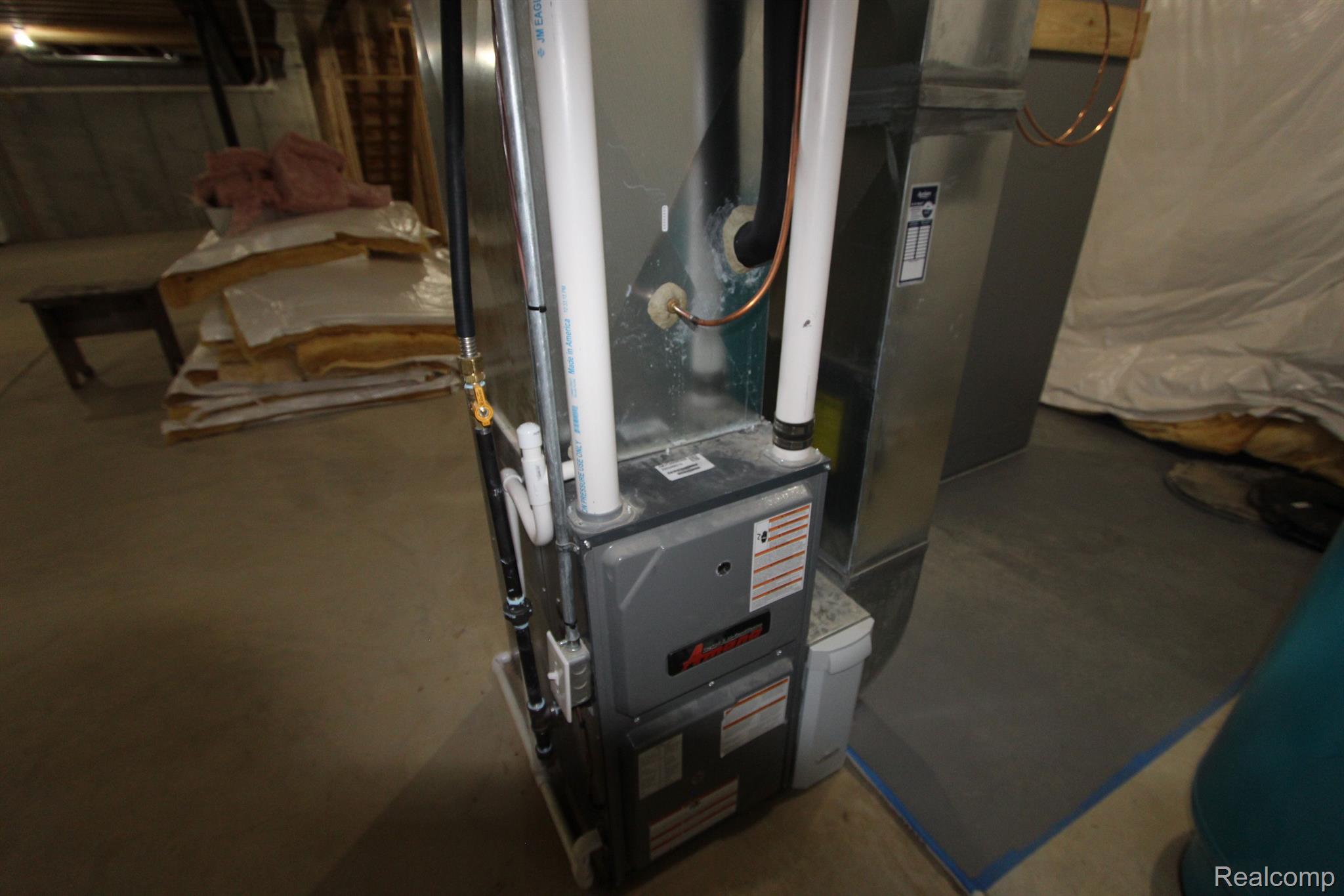 2975 East Coon Lake Road Howell, MI 48843 - Photo 67 of 175 97% EFFICIENT AMANA FURNACE