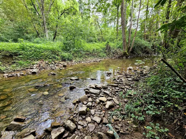 $65,000 | 1206 Irondale Road, Big Stone Gap, VA 24219