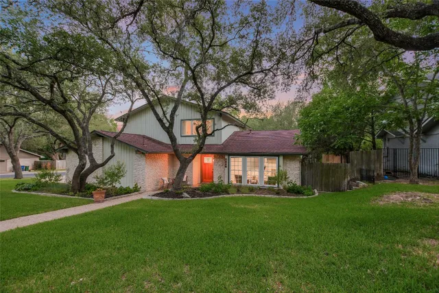 $5,000 | 7615 Rockpoint Drive, Austin, TX 78731