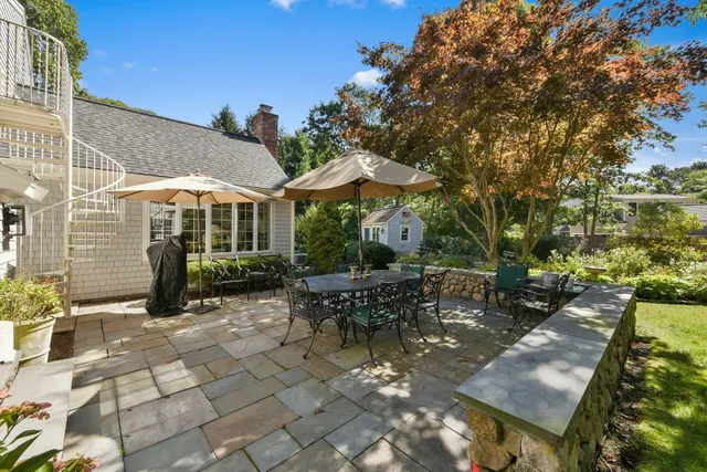 a view of outdoor space yard and patio