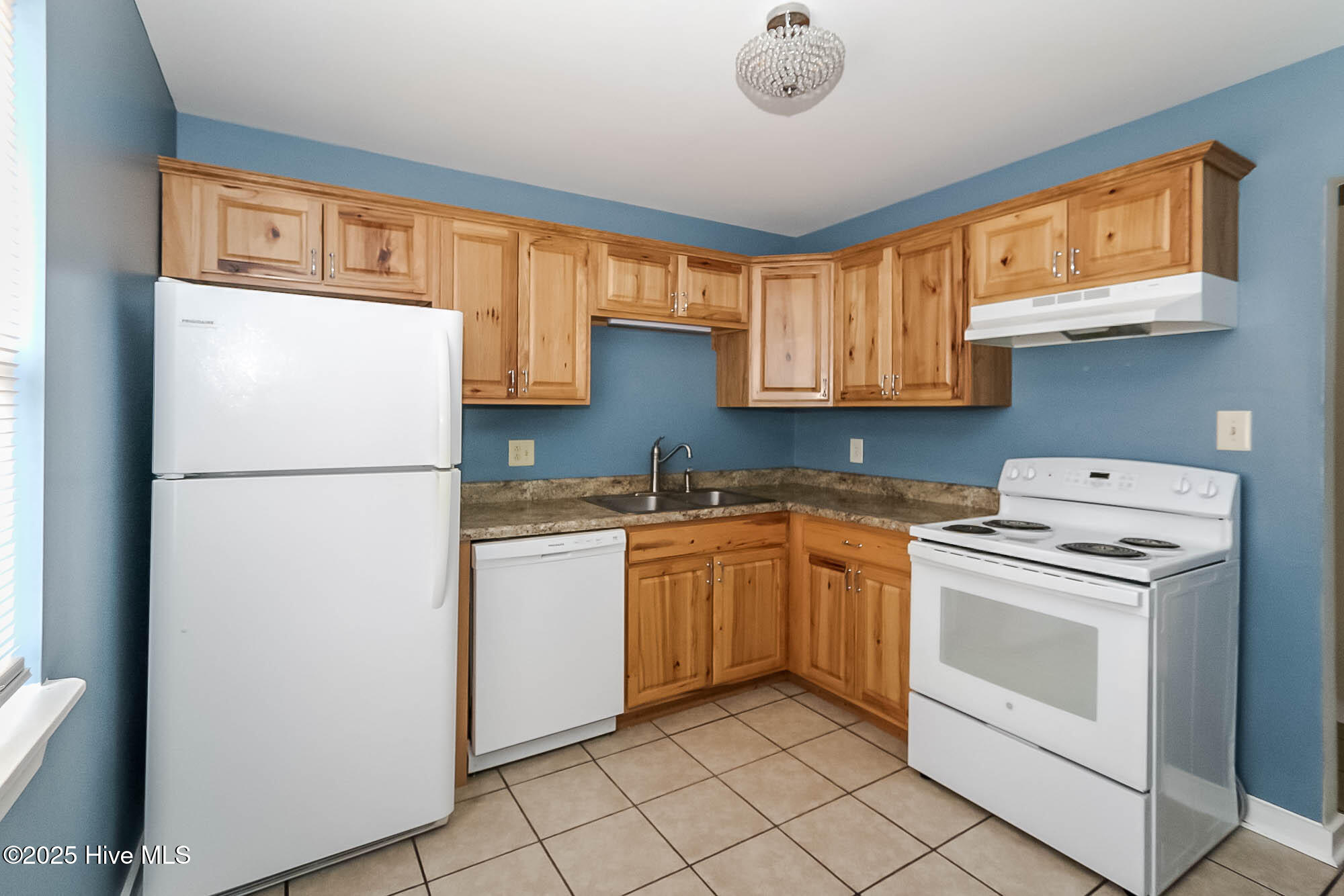 201 Shipman Road, Unit E20 Havelock, NC 28532 - Photo 6 of 12 IMG_4616