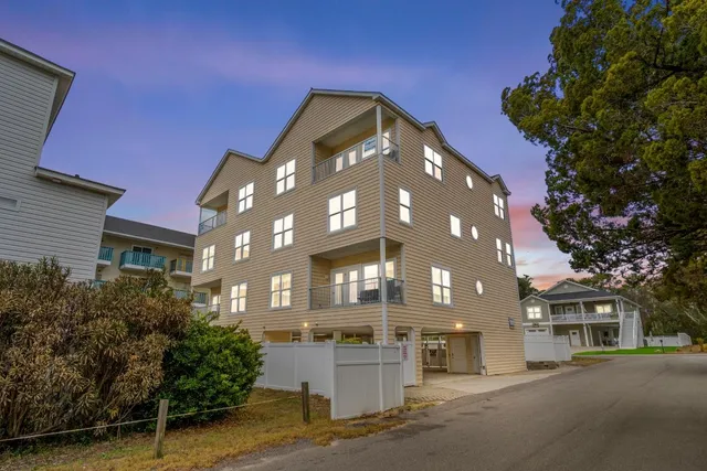 $1,690,000 | 301 Johnson Street, North Myrtle Beach, SC 29582