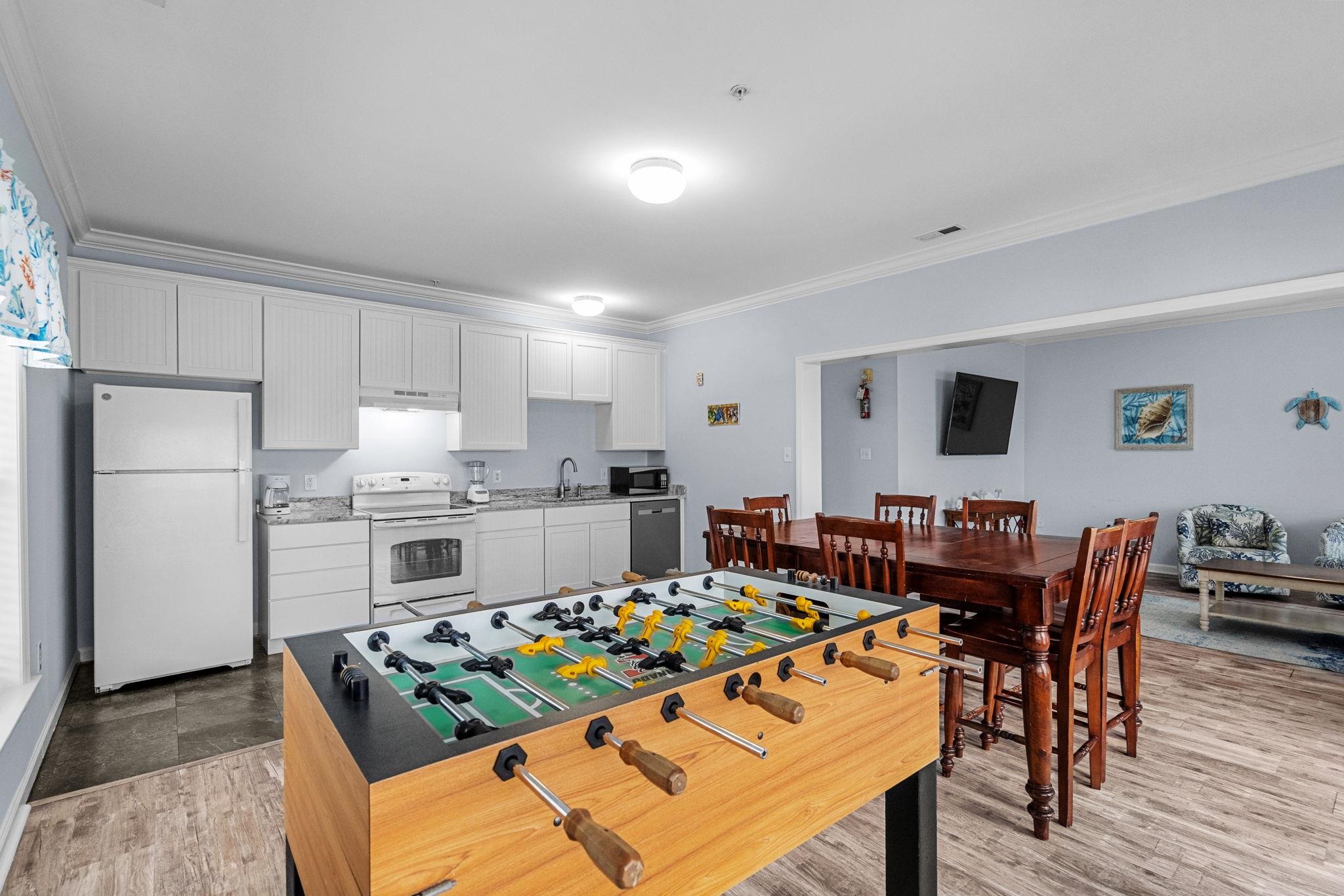 301 Johnson Street North Myrtle Beach, SC 29582 - Photo 9 of 39