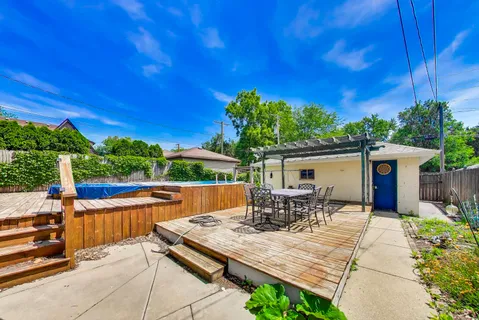 $249,500 | 518 North William Street, Joliet, IL 60435