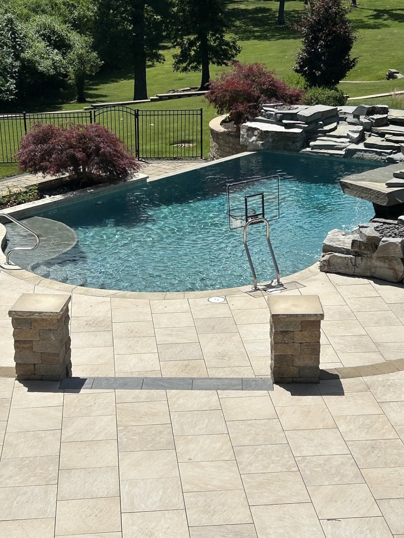 15W181 87th Street Burr Ridge, IL 60527 - Photo 110 of 134