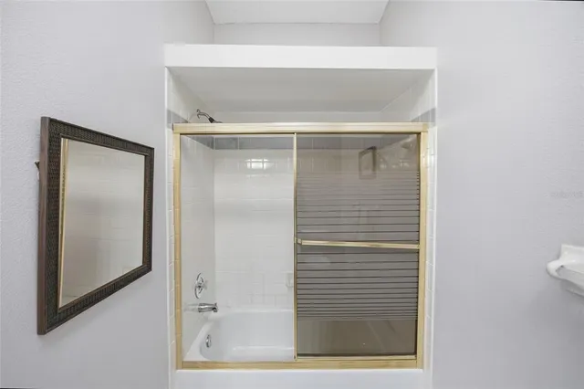 $550,000 | 524 Garland Circle, Indian Rocks Beach, FL 33785