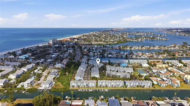 $550,000 | 524 Garland Circle, Indian Rocks Beach, FL 33785