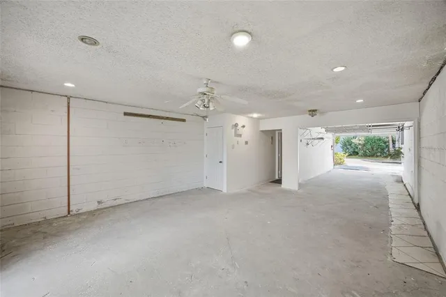 $550,000 | 524 Garland Circle, Indian Rocks Beach, FL 33785