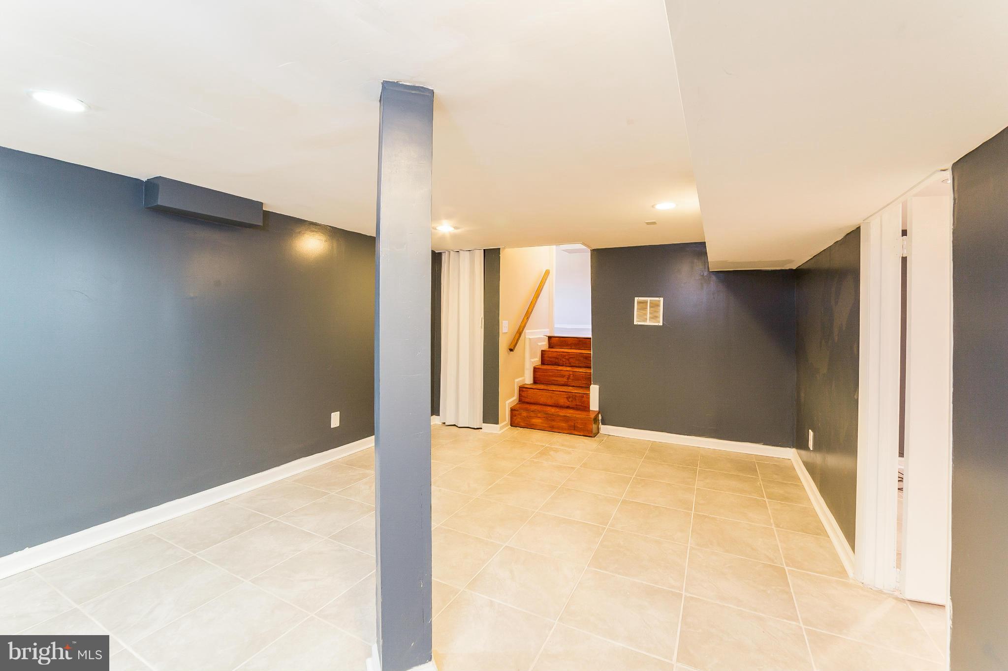 521 East Indian Spring Drive Silver Spring, MD 20901 - Photo 22 of 30 Interior (General)