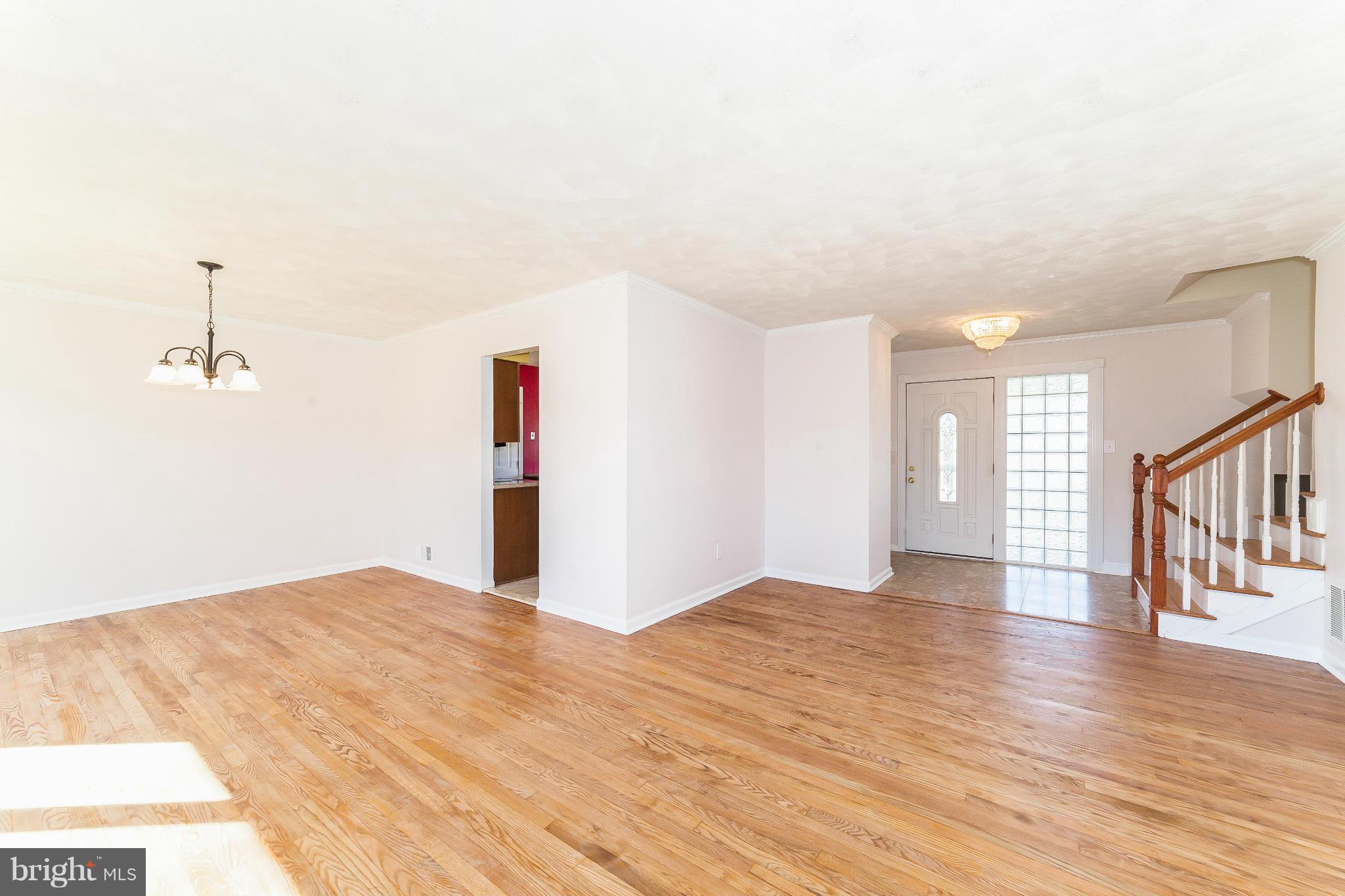 521 East Indian Spring Drive Silver Spring, MD 20901 - Photo 5 of 30 Dining Room