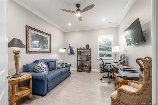 $1,750,000 | 2505 Northeast Evinrude Circle, Jensen Beach, FL 34957