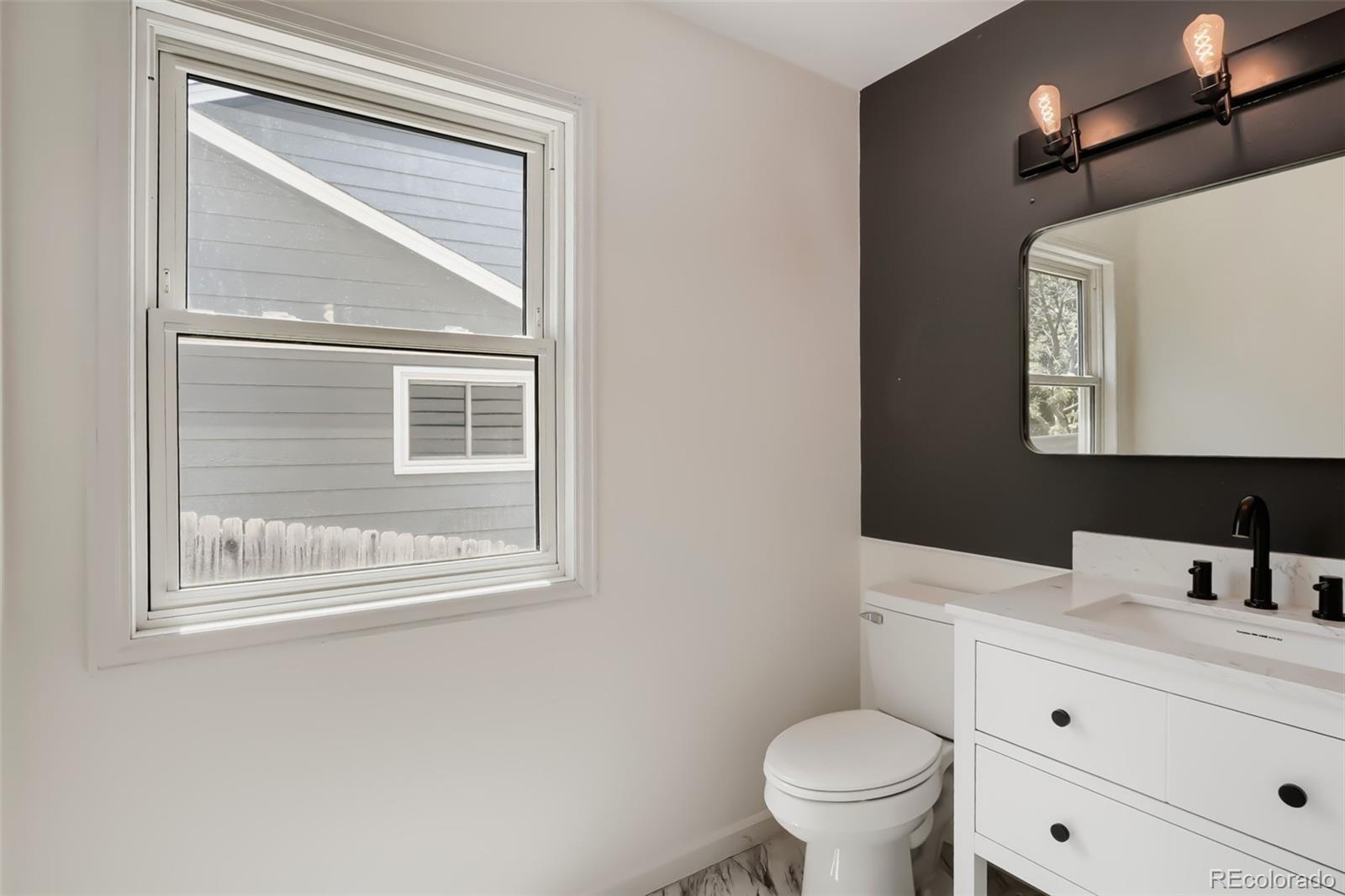 9399 Yale Lane Highlands Ranch, CO 80130 - Photo 10 of 26
