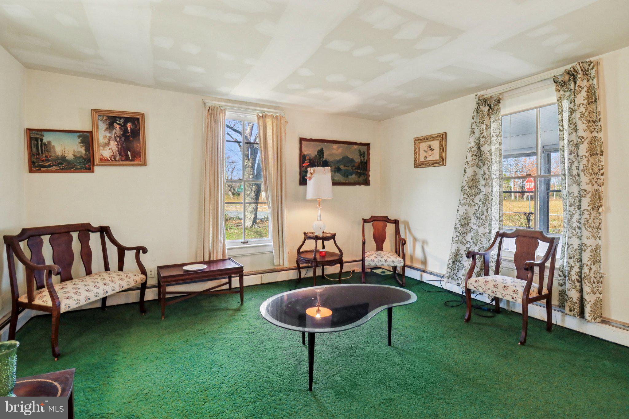 1475 Chilton Road Montross, VA 22520 - Photo 15 of 79 Living Room
