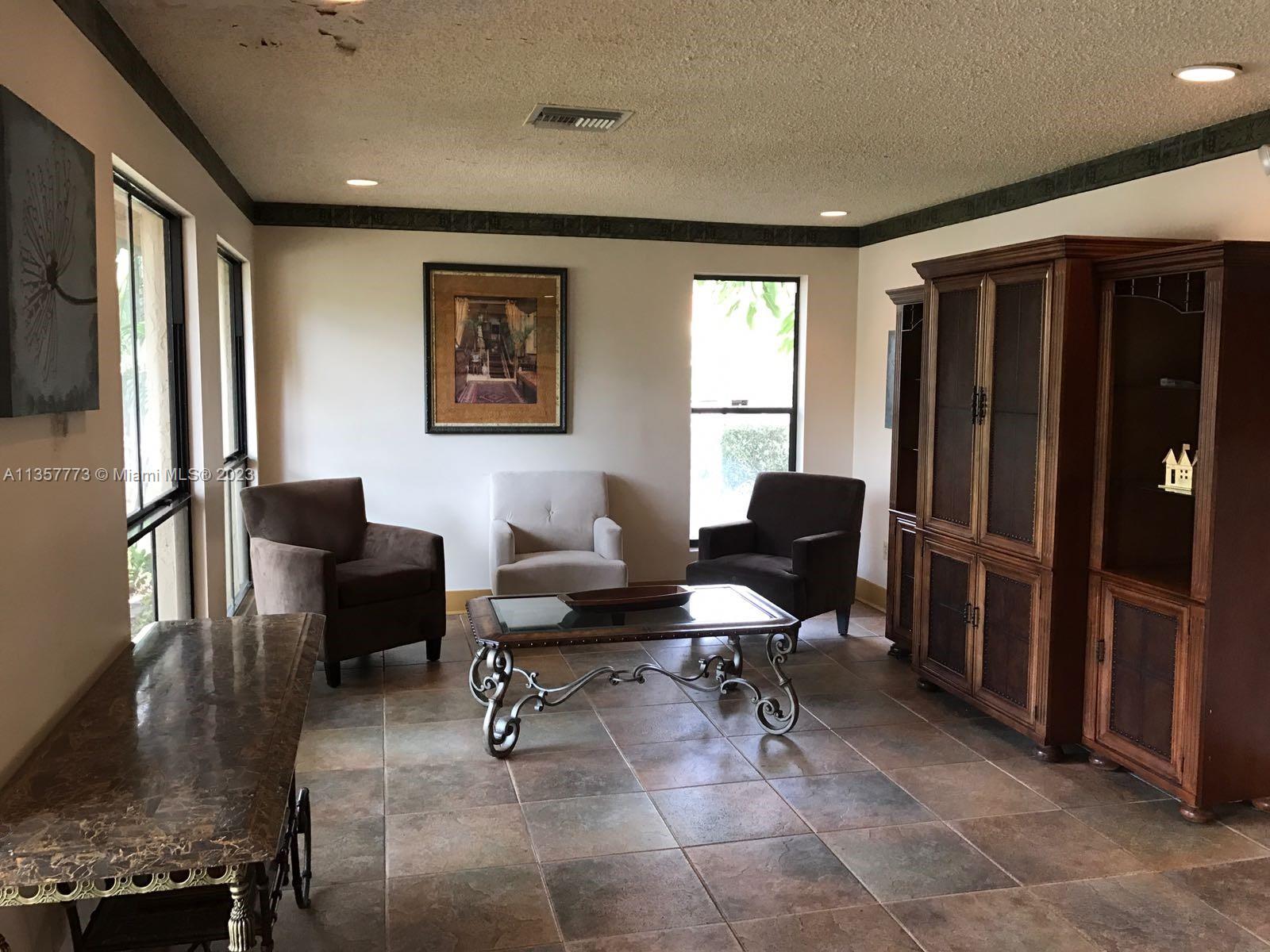 4401 West McNab Road, Unit 13 Pompano Beach, FL 33069 - Photo 8 of 27 Gallery Image 8