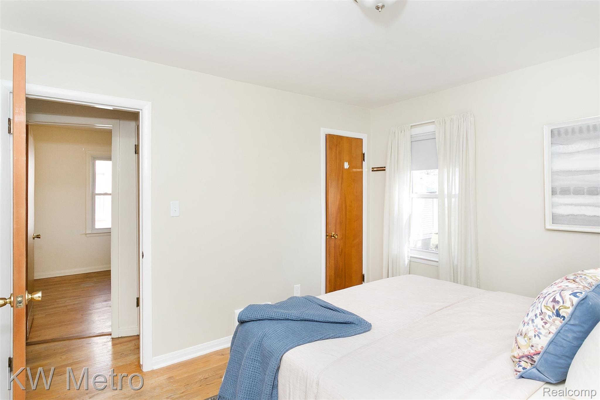 1416 Oakley Road Clawson, MI 48017 - Photo 12 of 39 Oakley-12.jpg
