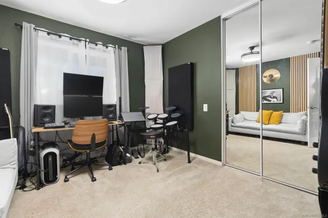 a view of a entryway