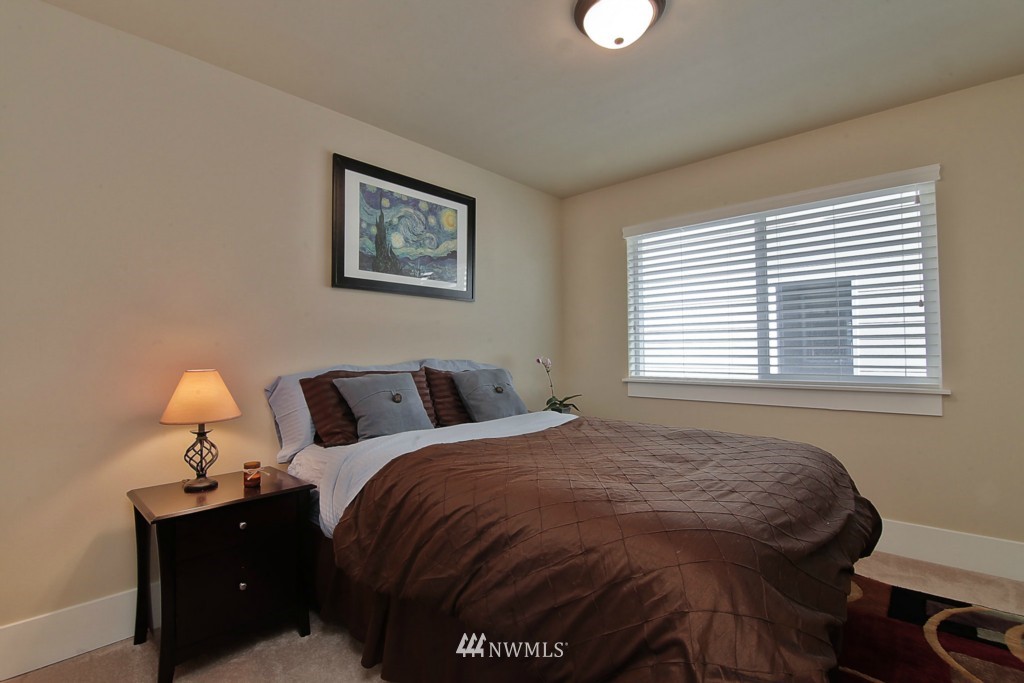 4218 Northeast 2nd Court Renton, WA 98059 - Photo 14 of 18