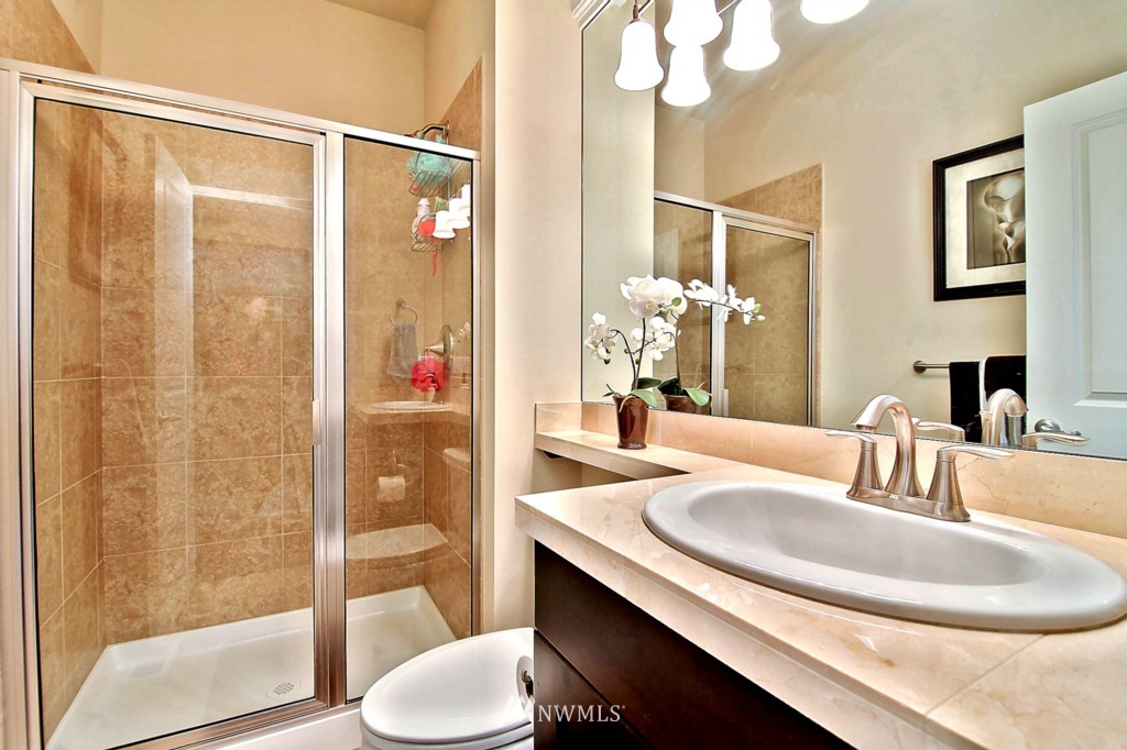 4218 Northeast 2nd Court Renton, WA 98059 - Photo 15 of 18
