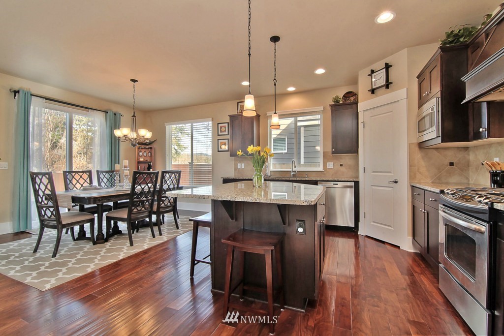 4218 Northeast 2nd Court Renton, WA 98059 - Photo 7 of 18