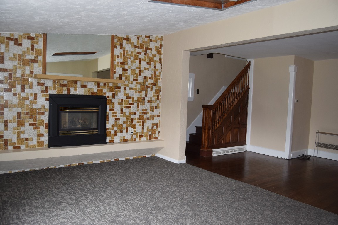 573 Hooper Road Endwell, NY 13760 - Photo 3 of 19 Gallery Image 3