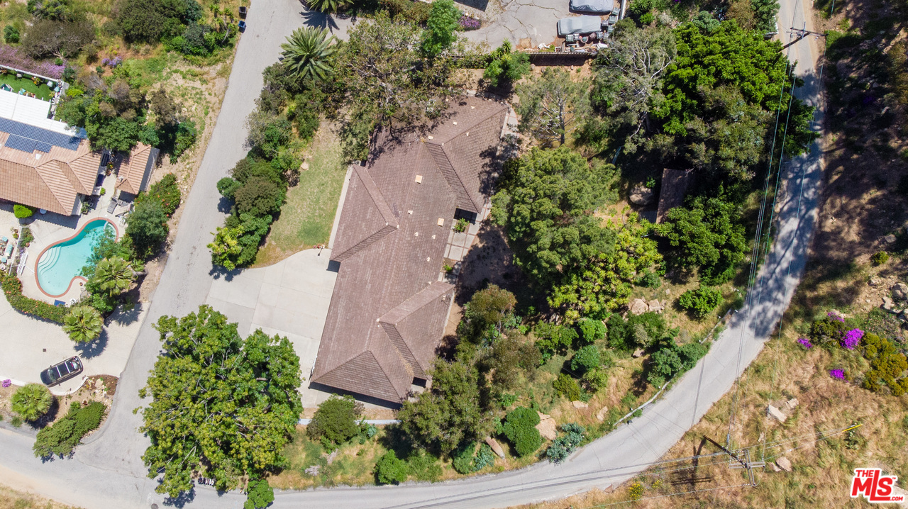20490 Seaboard Road Malibu, CA 90265 - Photo 21 of 43 an aerial view of a house