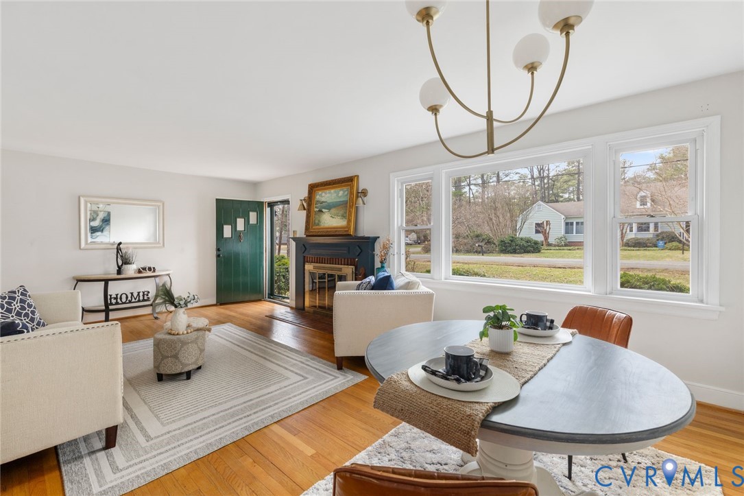 3407 Cooper Road Richmond, VA 23225 - Photo 11 of 33 a living room with furniture and a large window