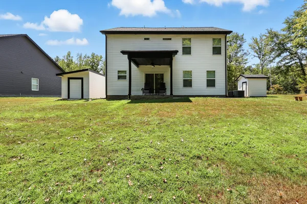 $399,900 | 2981 Sharp Top Road, Palmyra, TN 37142